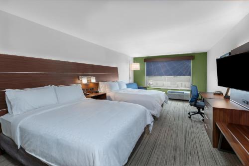 holiday inn express and suites parsons an ihg hotel