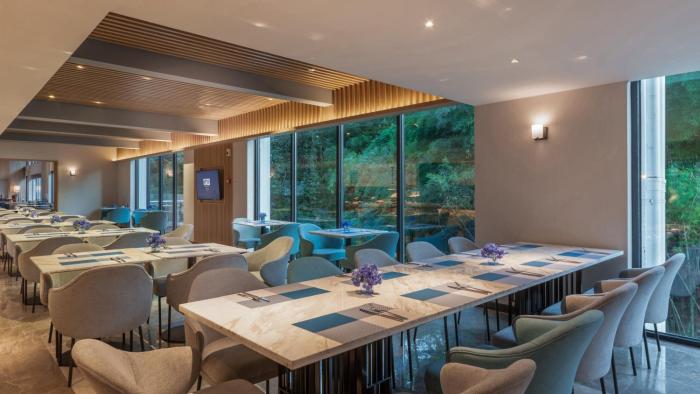 holiday inn express emei qiliping an ihg hotel