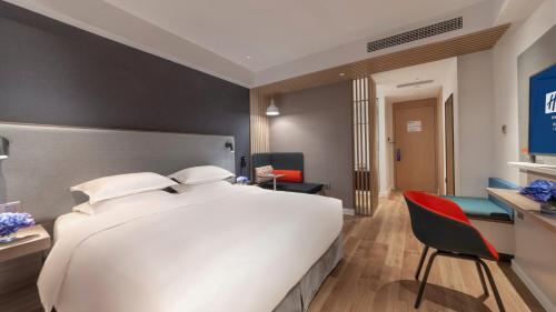 holiday inn express emei qiliping an ihg hotel