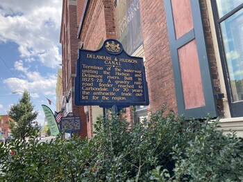Hotel Wayne,Honesdale>>Callapoose,3 star