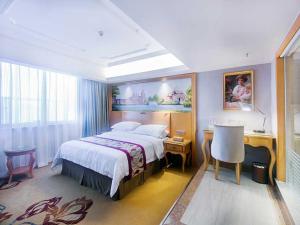 vienna international hotel haikou west bus station