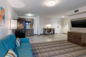 mainstay suites el centro i 8