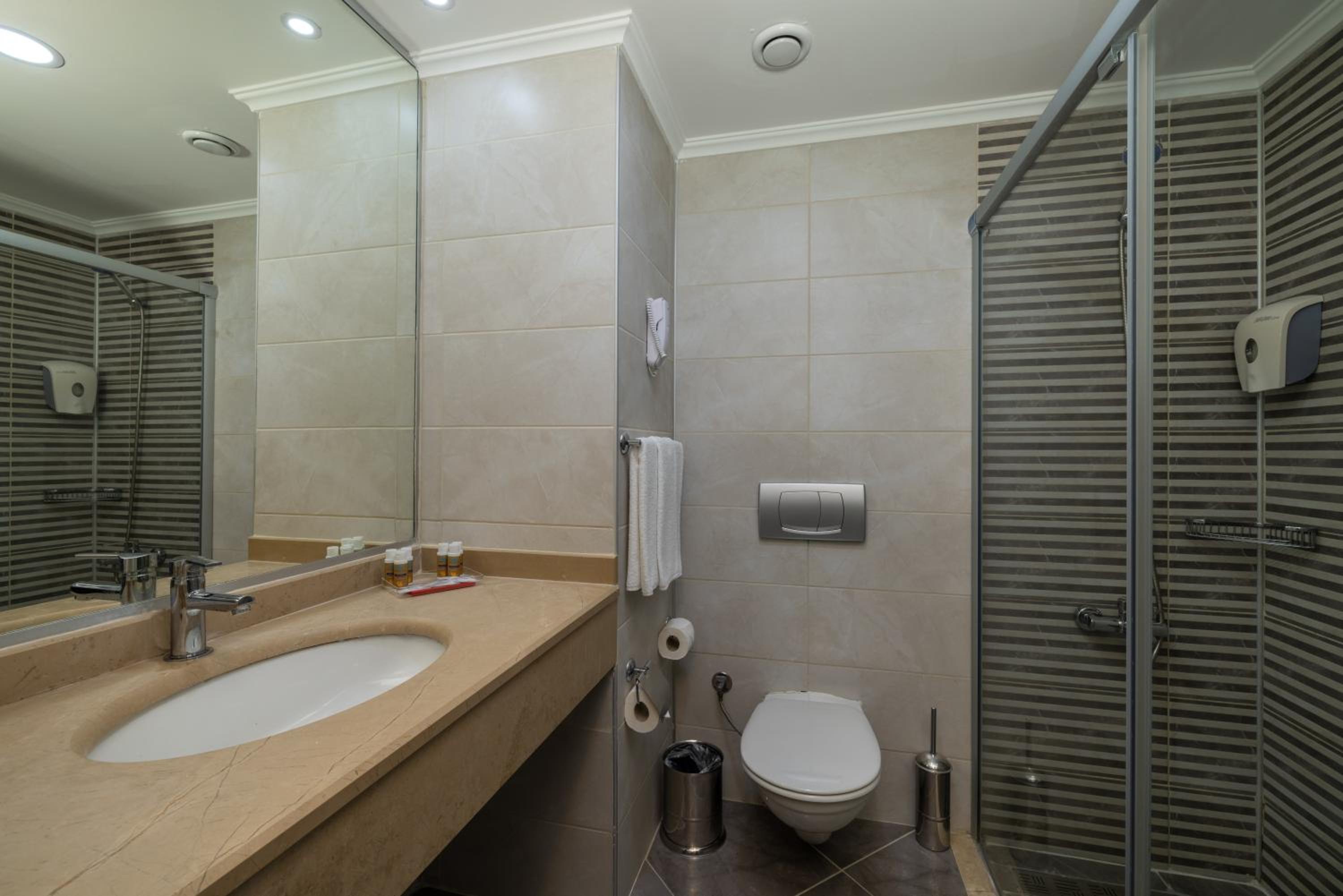 doubletree by hilton antalya city centre