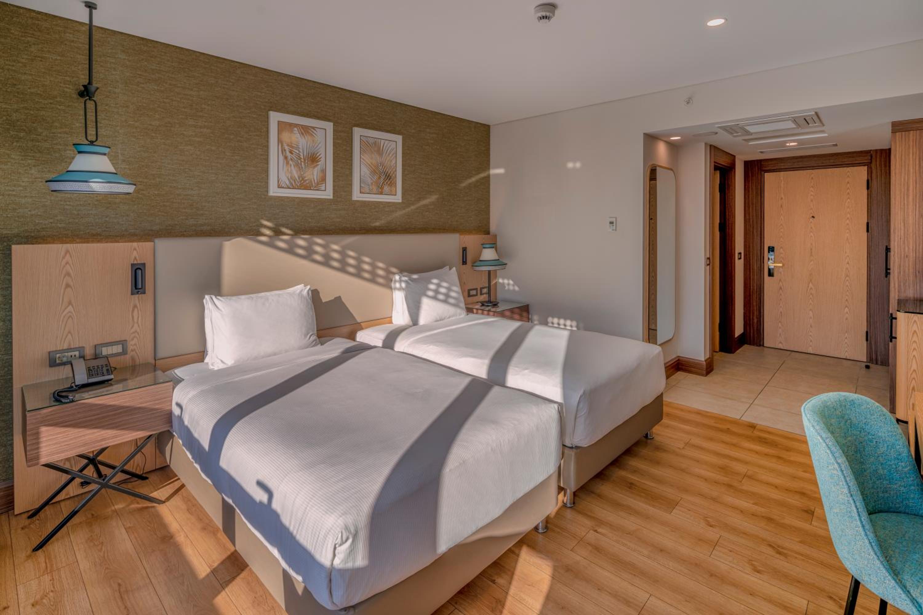 doubletree by hilton antalya city centre