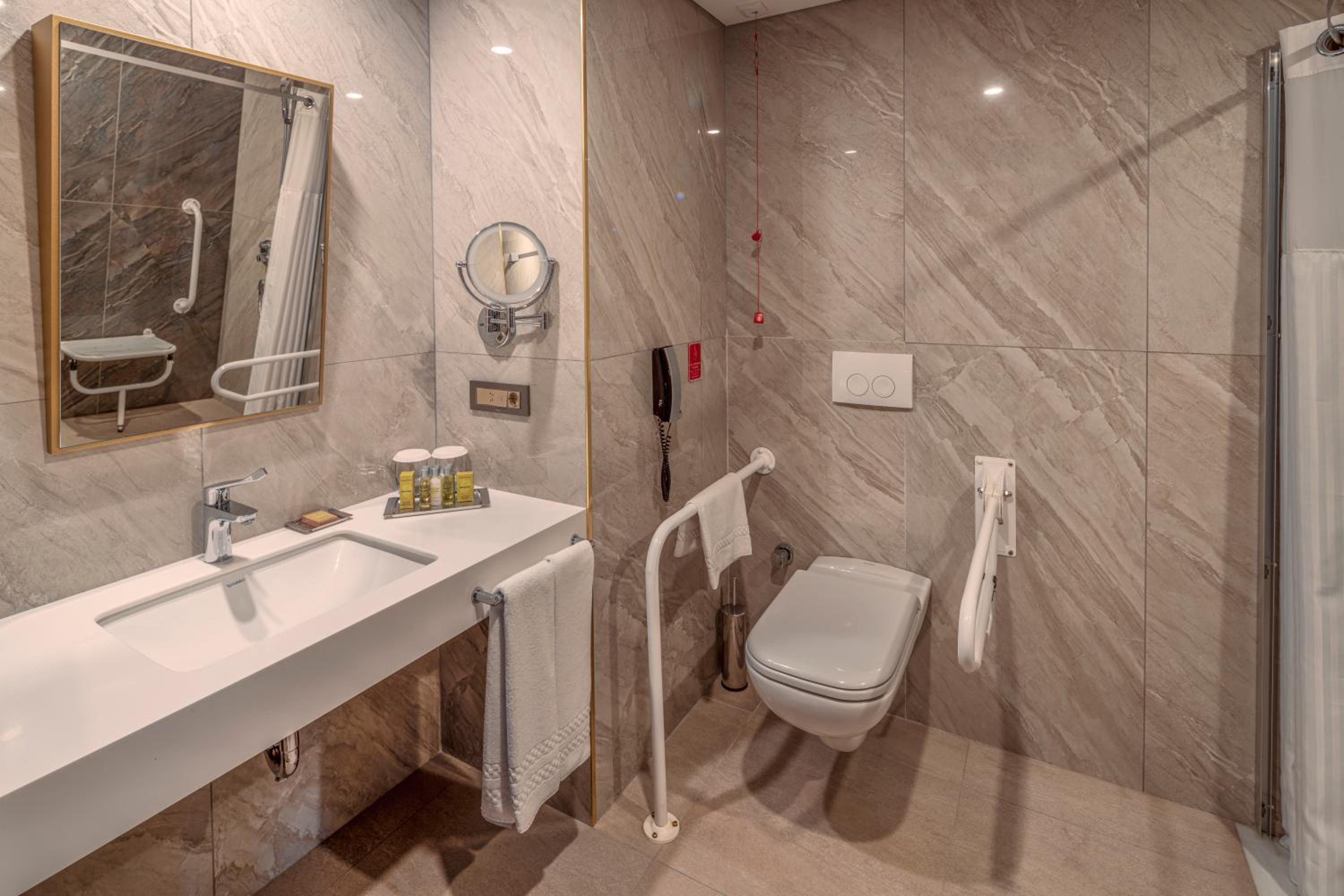 doubletree by hilton antalya city centre