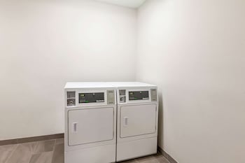 la quinta inn and suites by wyndham lafayette oil center