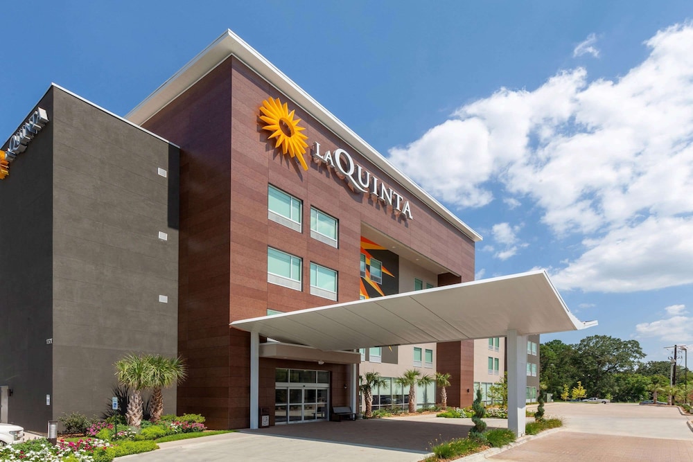 la quinta inn and suites by wyndham lafayette oil center