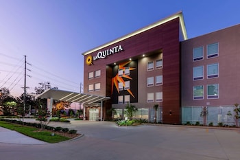 la quinta inn and suites by wyndham lafayette oil center