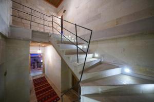 kaya konak cave hotel