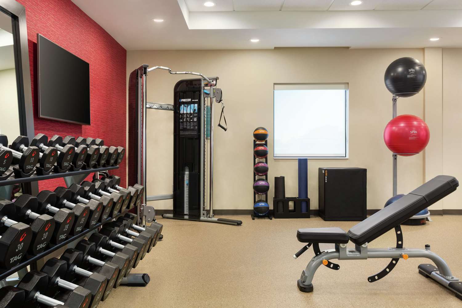 home2 suites by hilton portland airport or