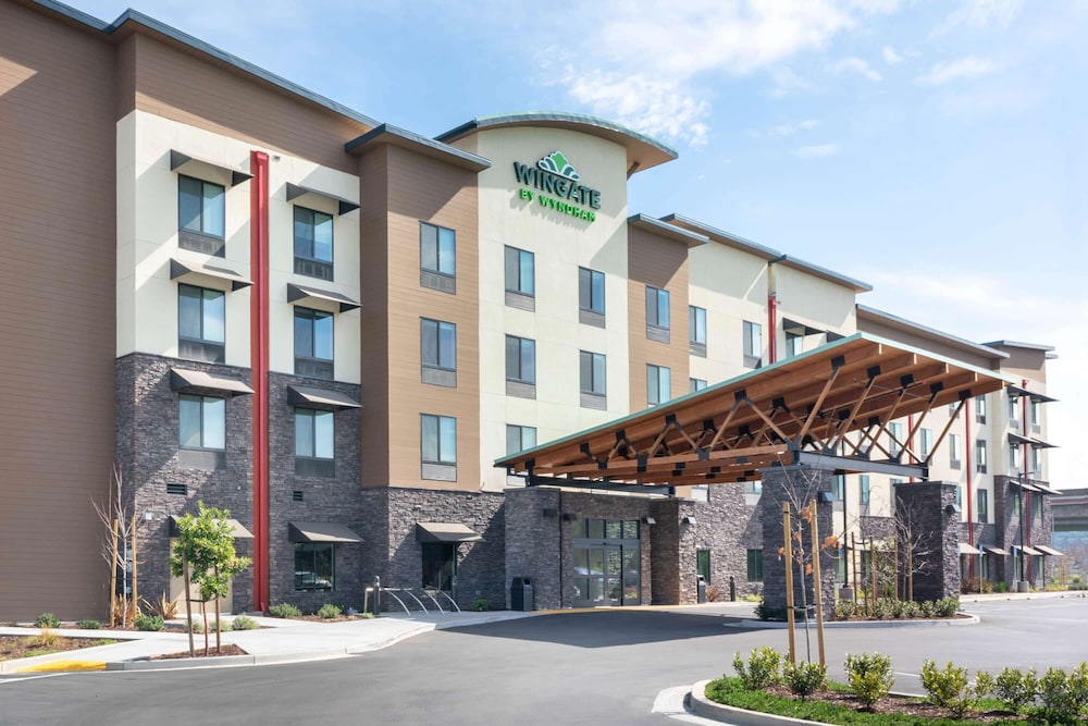 hampton inn san jose cherry ave