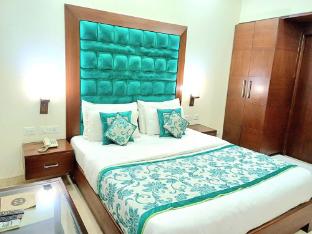 fabhotel siris 18