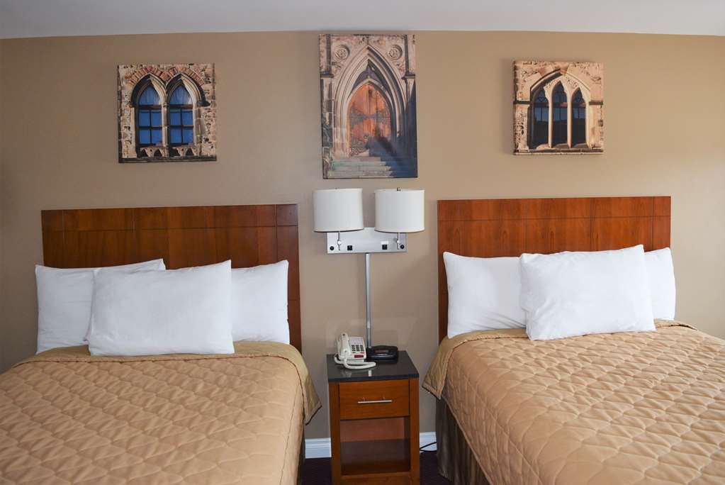 knights inn arnprior