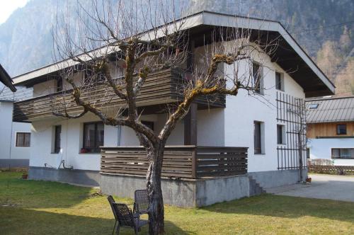 w and s executive apartments hallstatt i