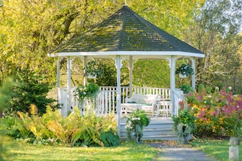 The Waring House,Ontario>>Belleville,3 star