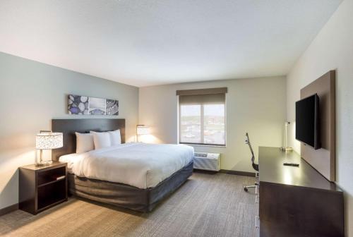 mainstay suites logan ohio hocking hills