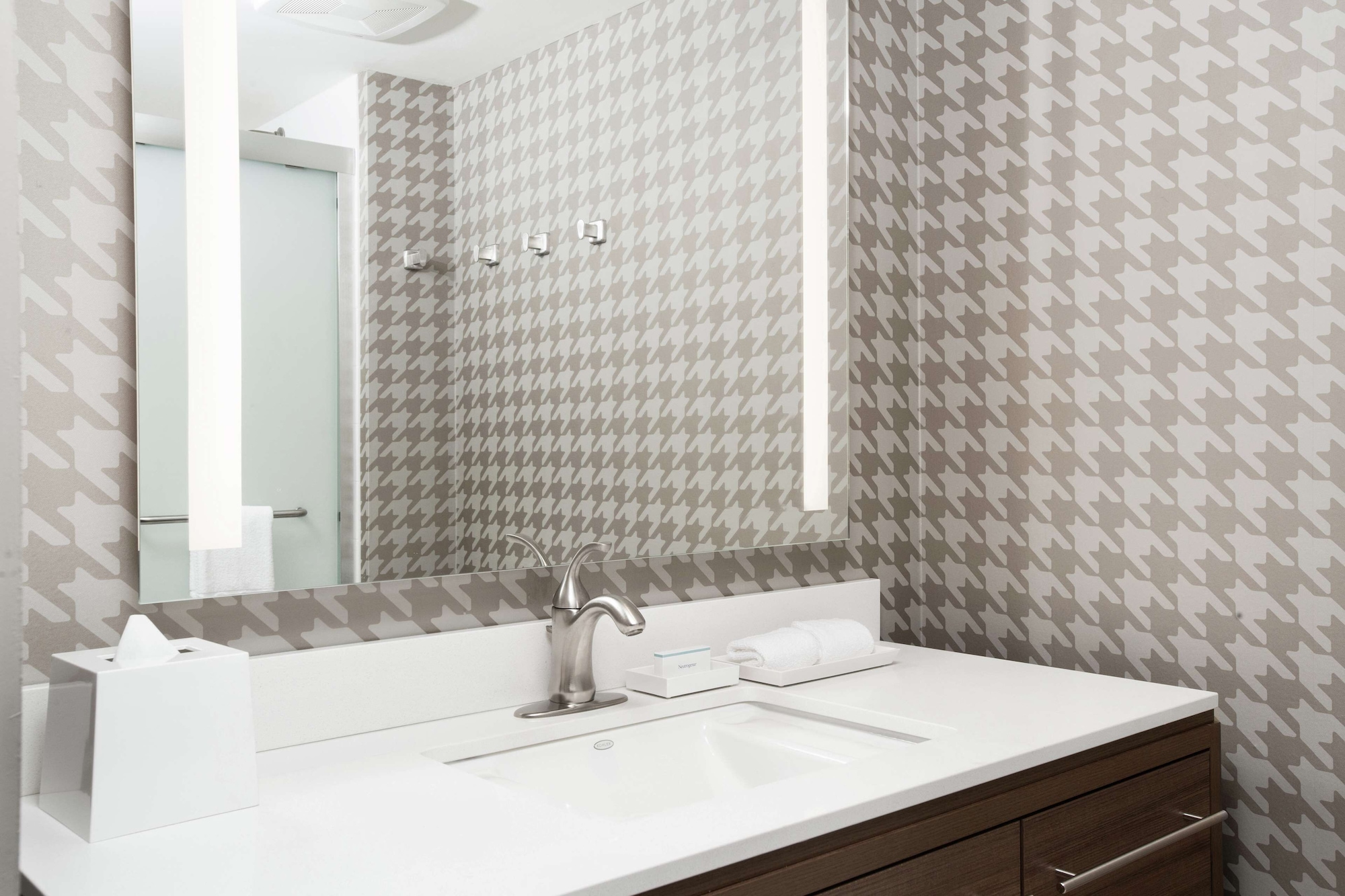 home2 suites by hilton long island brookhaven