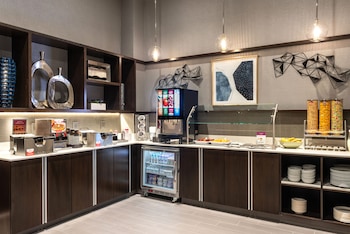 holiday inn express boston south quincy an ihg hotel