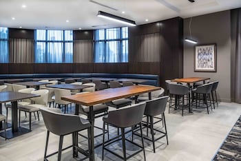 holiday inn express boston south quincy an ihg hotel