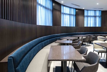 holiday inn express boston south quincy an ihg hotel