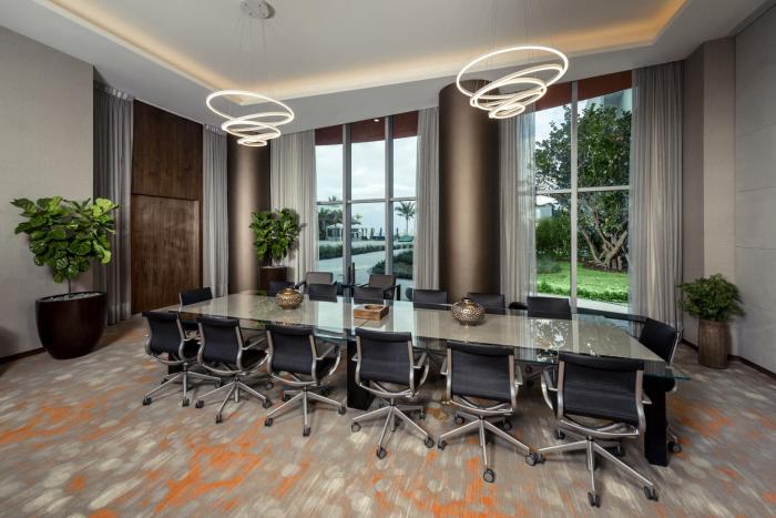 hyde resort and residences