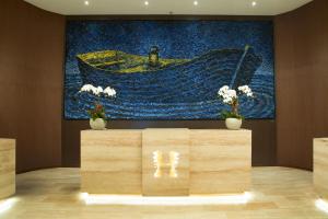 hyde resort and residences