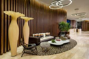 hyde resort and residences