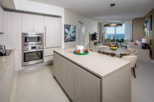 hyde resort and residences
