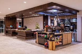 hilton garden inn kansas city airport
