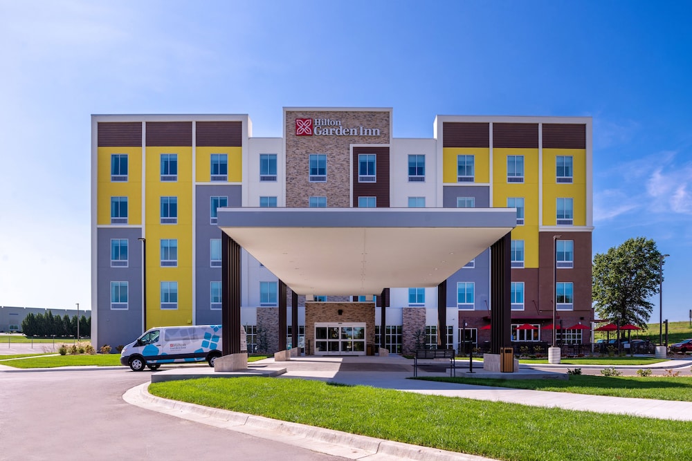 hilton garden inn kansas city airport