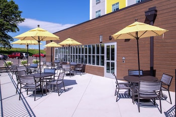 hilton garden inn kansas city airport