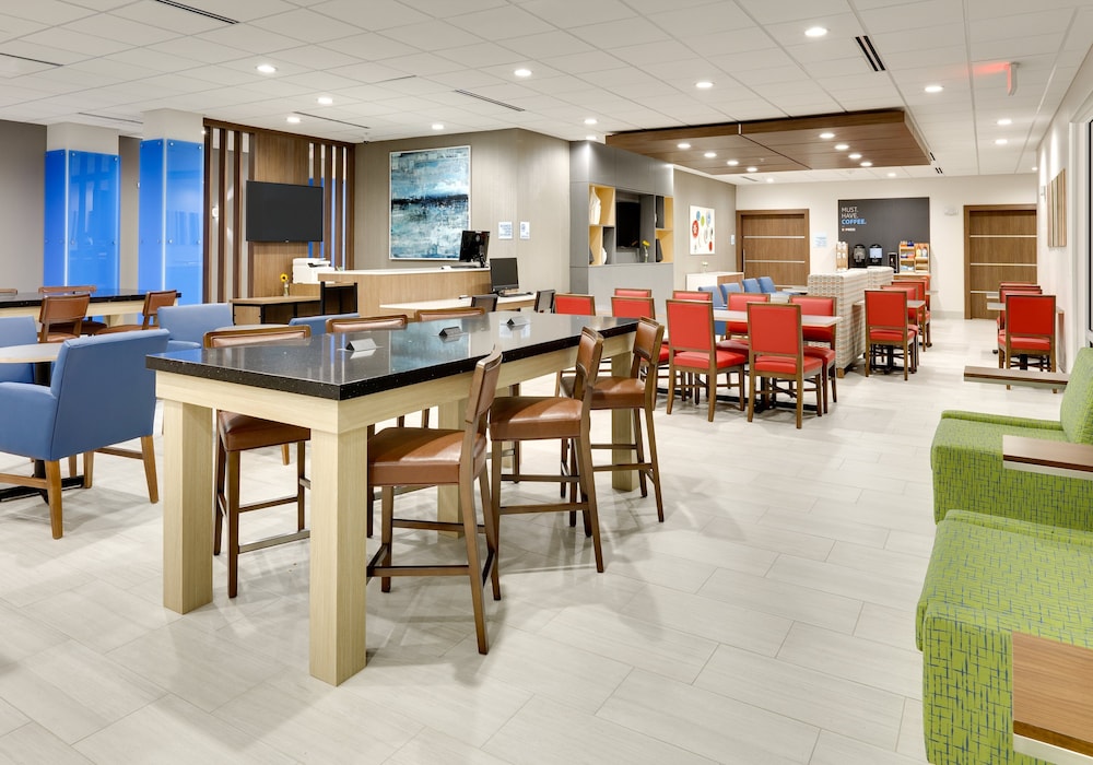 holiday inn express and suites plano the colony