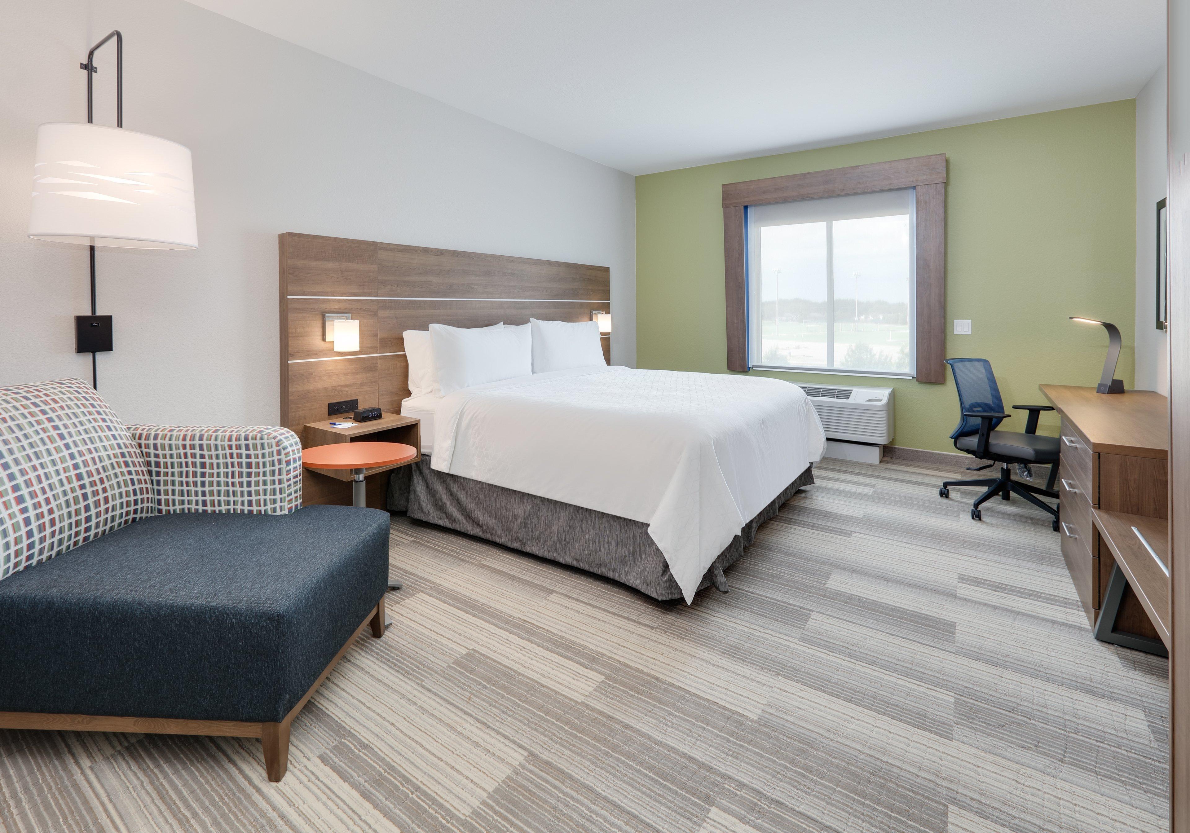 holiday inn express and suites plano the colony