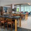 hol inn exp kingsland i 95 naval base area