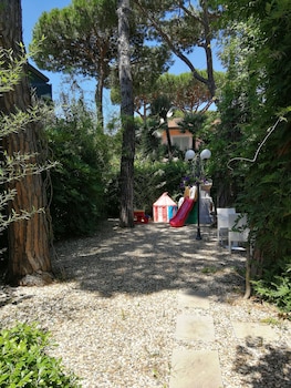 jr resort logos forte dei marmi