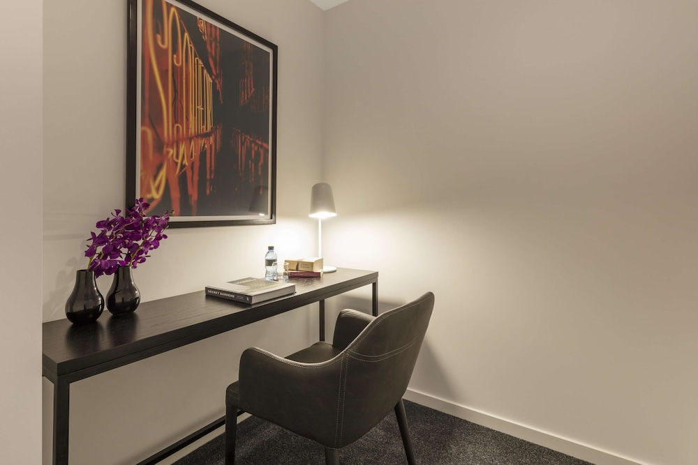 avani melbourne box hill residences