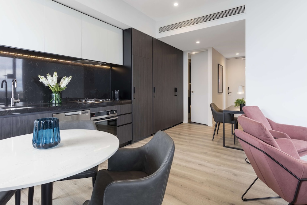 avani melbourne box hill residences