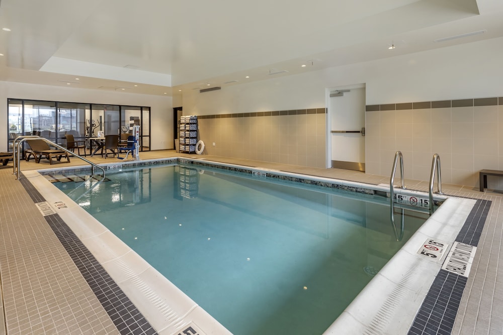 comfort inn and suites pittsburgh northshore