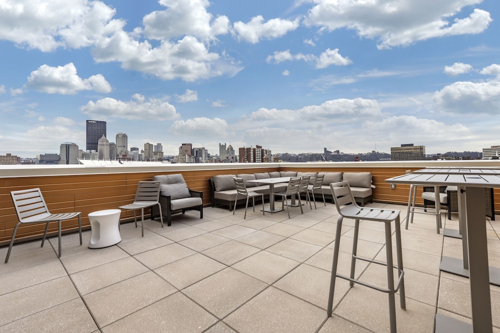 comfort inn and suites pittsburgh northshore