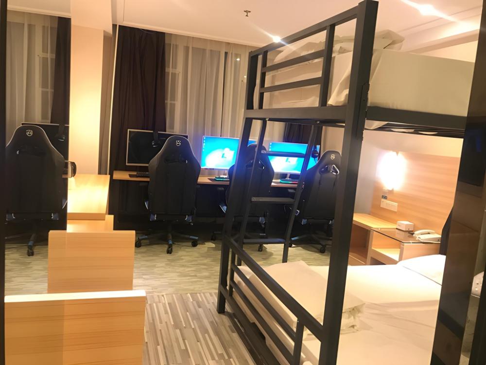 city comfort inn wuhan panlongcheng baishang shopping center