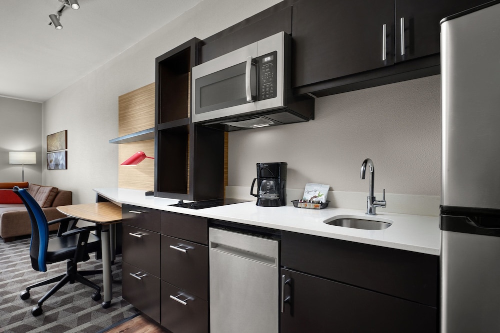 towneplace suites by marriott lafayette south
