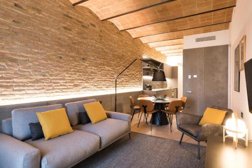 aspasios sagrada familia apartments