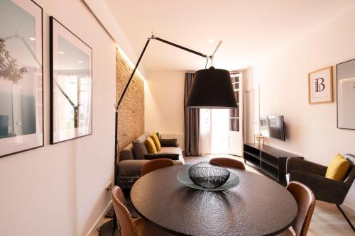 aspasios sagrada familia apartments