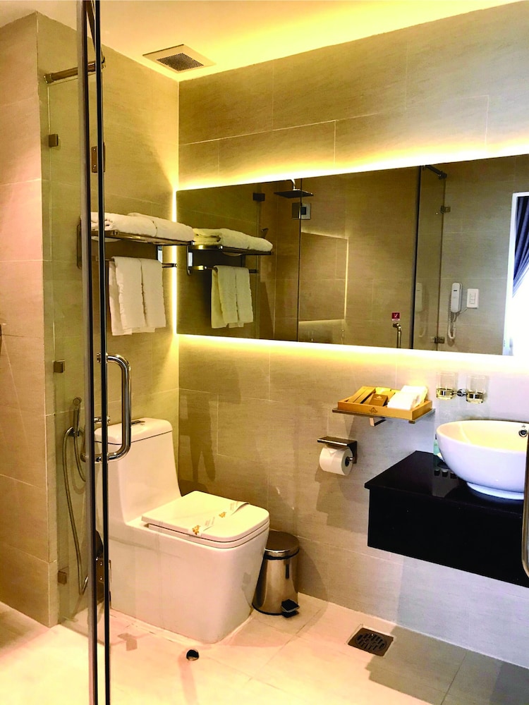 elizabeth hotel