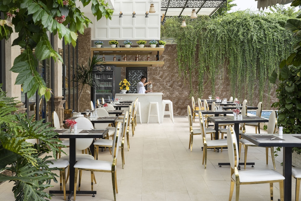 elizabeth hotel