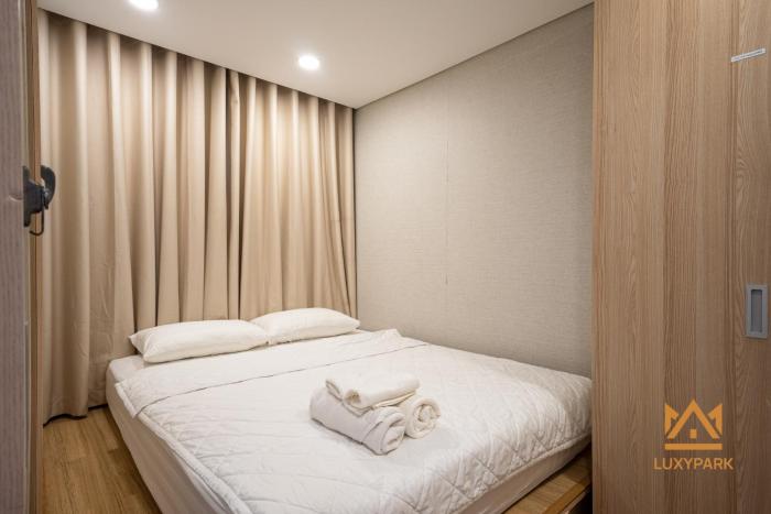 luxy park hotel and apartments city centre