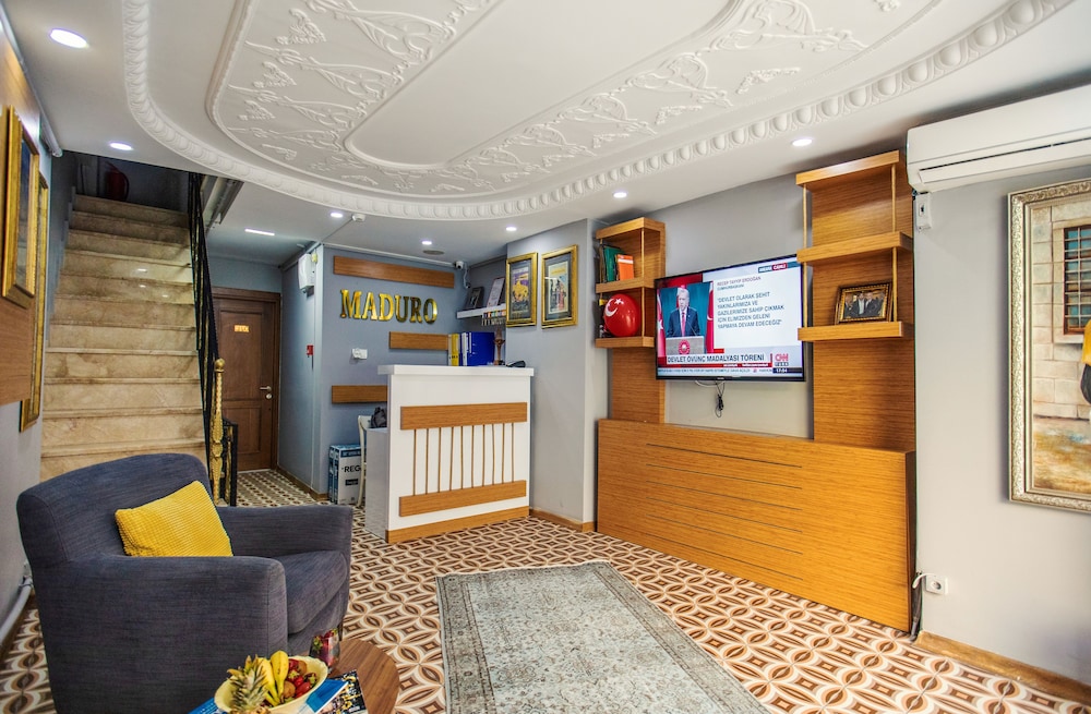 maduro hotel