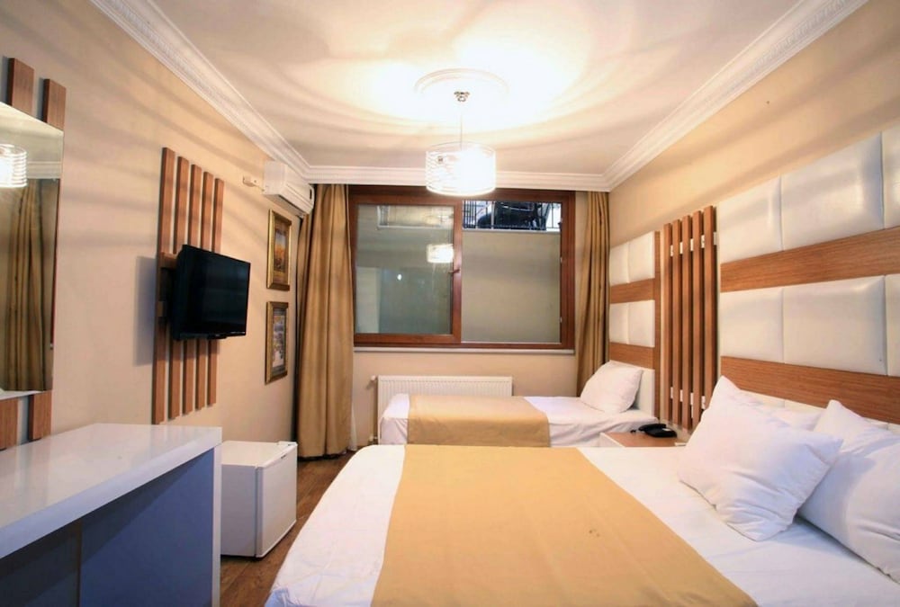 maduro hotel
