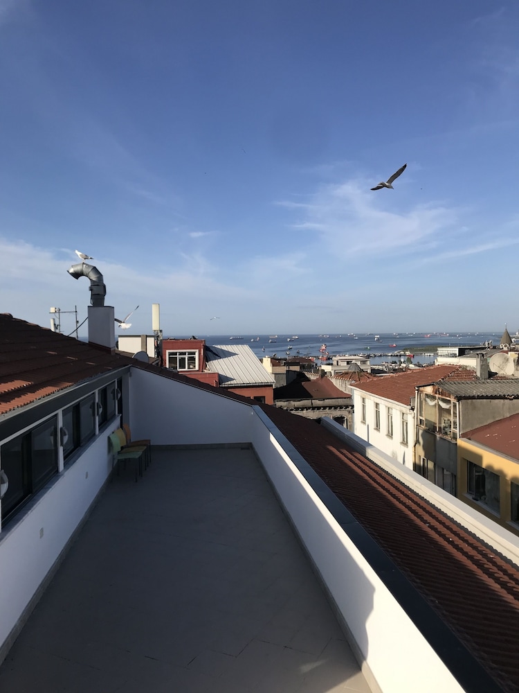 eliza hotel