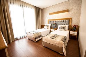 eliza hotel